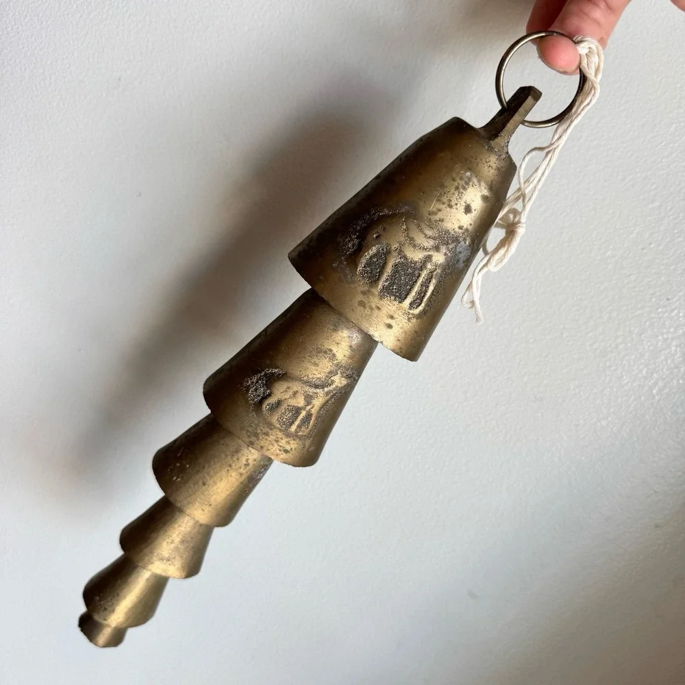 VTG Antique Brass Camel Bells Hanging Chime Graduated in Size Holiday Home Decor
